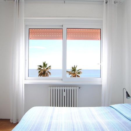 Gaiavacanze Beach Apartment Bordighera Eksteriør bilde