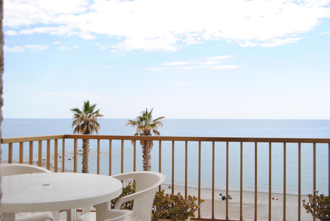 Gaiavacanze Beach Apartment Bordighera Eksteriør bilde